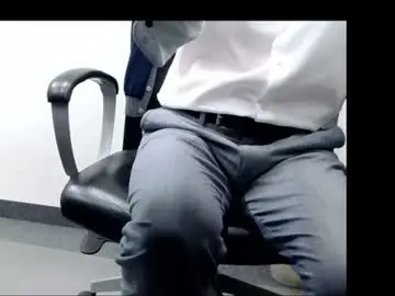 Chaturbate Free Live Porn of officelush