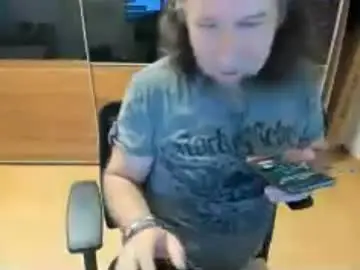 Chaturbate Nude Webcam of tirolerboy27