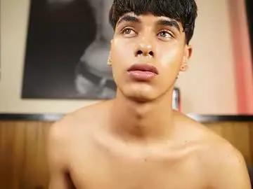 Chaturbate Best Webcam of andrewortix