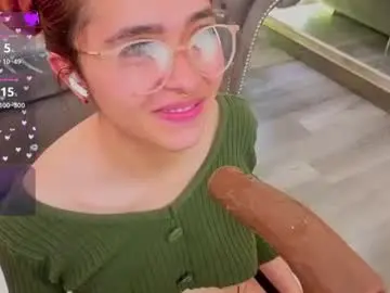 Chaturbate Free Porn Cam of milleyjones_