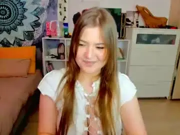 Chaturbate Live Sex Cam of purehanna