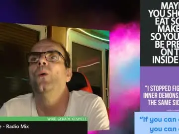 Chaturbate Free Porn Cam of r_2d2_