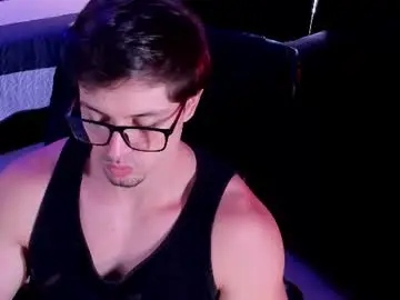 Chaturbate Live Sex Cam of adam_bouton