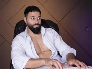Chaturbate Best live sex cam show of glennmasters