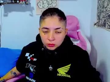 Chaturbate Live Porn of noah_martini