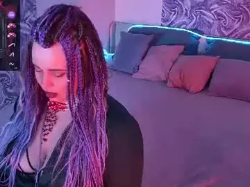 Chaturbate Live Porn of maya_mils