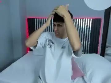Chaturbate Free Porn Cam of axel_mendoza_