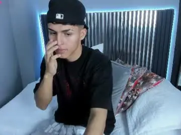 Chaturbate Nude Webcam of axel_mendoza_