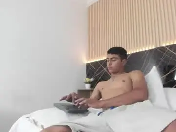 Chaturbate Adult Webcam of bruno_fox_
