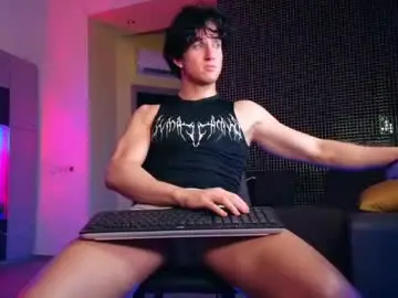 Chaturbate Nude Webcam of christianlevine_