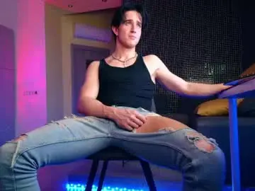 Chaturbate Watch Live Sex Cams of christianlevine_