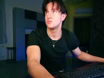 Chaturbate Adult Video Chat of christianlevine_