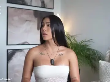 Chaturbate Free Live Porn of leyla_steel