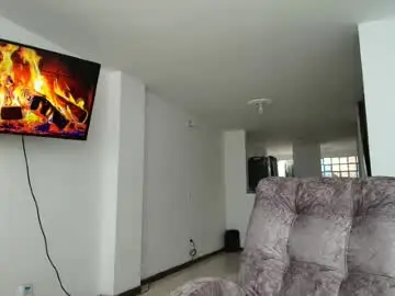 Chaturbate Live Porn of mikethomson01