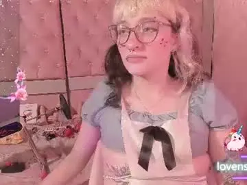 Chaturbate Best Webcam of sweet_emmili