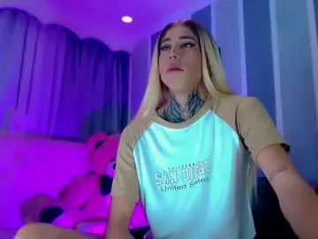 Chaturbate Best live sex cam show of oliviahot01