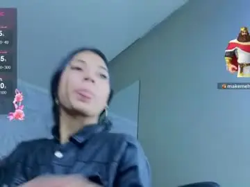 Chaturbate Watch Live Sex Cams of perlaa_moon_