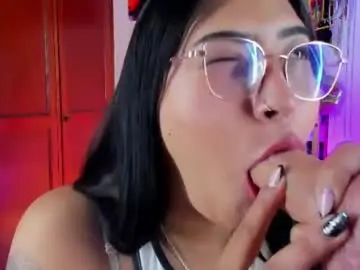 Chaturbate Free Porn Cam of eymy_hadid_
