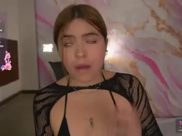 Chaturbate Live Sex Cam of eimyaniston_cute