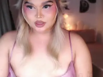 Chaturbate Adult Webcams of ellise_husson