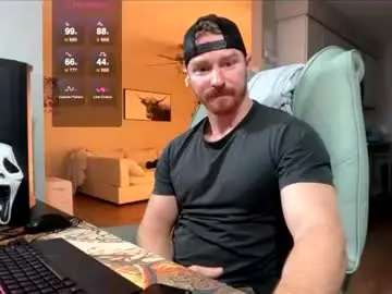 Chaturbate Live Sex Cam of bigmcr1