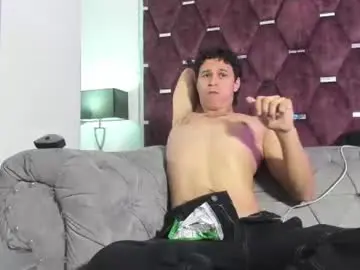 Chaturbate Adult Webcam of tonybenedetti