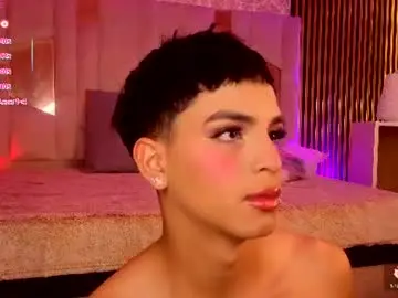 Chaturbate Live Sex Cam of lihian_tay