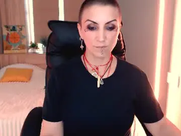 Chaturbate Best live sex cam show of maromiassecret