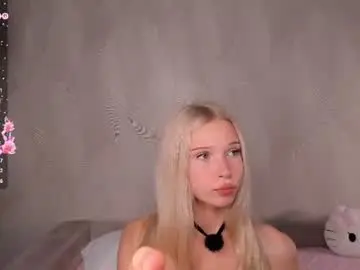 Chaturbate Sex Cam of mikaelataron