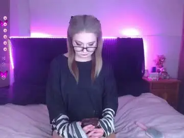 Chaturbate Nude Webcam of shysweetrish