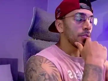 Chaturbate Live Sex of tony_muscle1