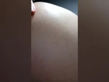 Chaturbate Live Sex Cam of aromalovee