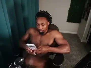 Chaturbate Live Sex Cam of boy_kino