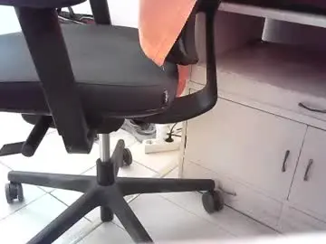 Chaturbate Free Porn Cam of islandforfun