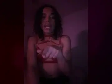 Chaturbate Live Sex Cam of lottielove66