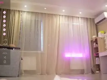 Chaturbate Free Porn Cam of queenelia
