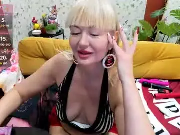 Chaturbate Adult Video Chat of flirtymary