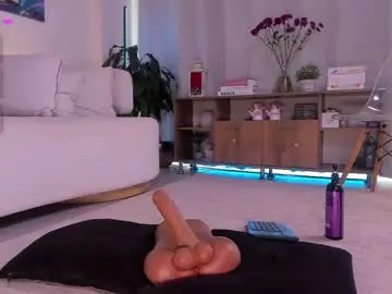 Chaturbate Watch Live Sex Cams of nemisha