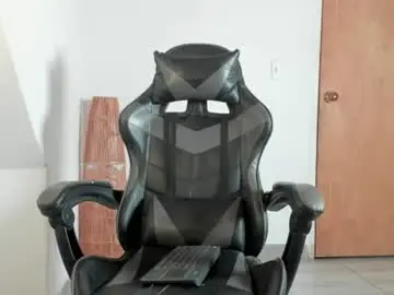 Chaturbate Watch Live Sex Cams of leo_jones389