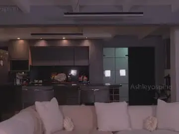 Chaturbate Live Sex Cam of ashley_ospino