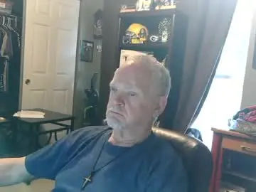 Chaturbate Nude Webcam of midwestdad09