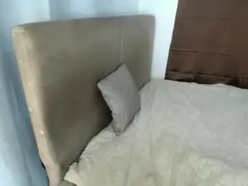 Chaturbate Live Sex Cam of ts_pinalove