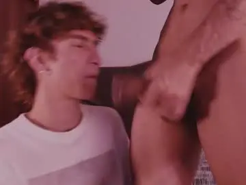Chaturbate Free Live Porn of 2gays_1straight
