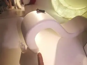 Chaturbate Free Porn Cam of _meganmeow_