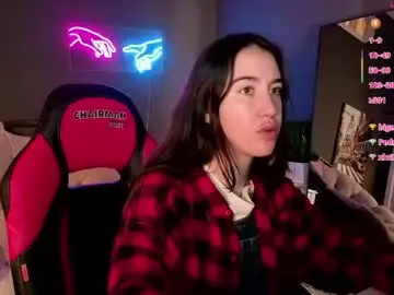 Chaturbate Live Sex Cam of belle_via