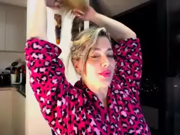 Chaturbate Best live sex cam show of myahangel
