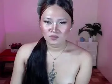 Chaturbate Live Porn of mysterious_honeyghe