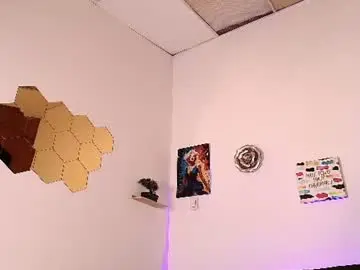 Chaturbate Live Sex Cam of zoeedreams