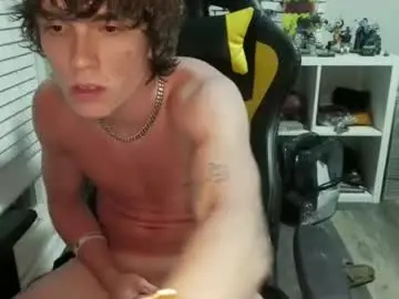 Chaturbate Best live sex cam show of gavatr0n