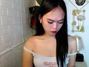 Chaturbate Sex Cam of asian_pretty143